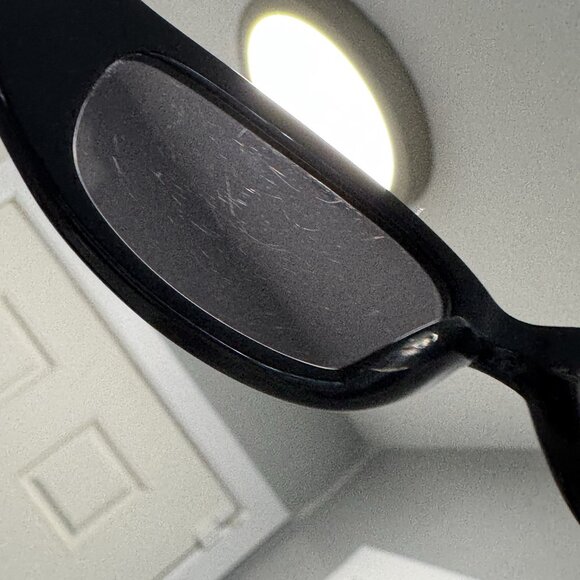Black Flys Honey Fly Sunglasses Black Frame Only  Scratched Lenses main image 6